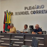 Câmara de Vereadores de São Domingos do Cariri realiza sessão extraordinária e aprova importantes projetos